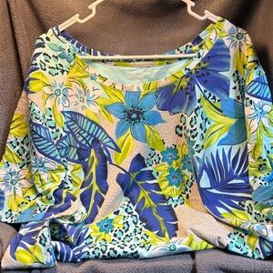 Liz & Me Vibrant Floral Short Sleeve Top